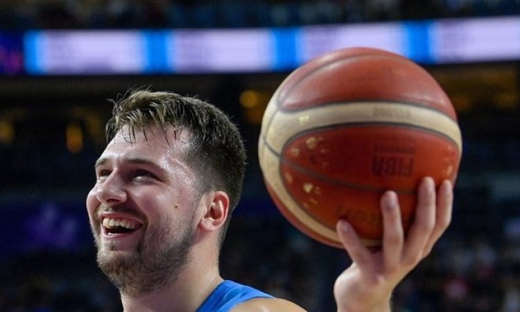 Dallas brez Dončića brez zmage, tudi Chicago izgubil