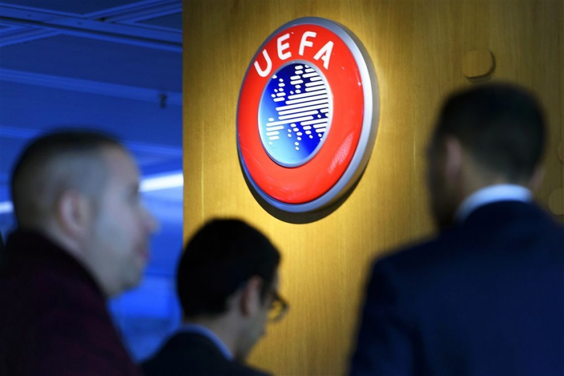 Rusi za zdaj ostajajo pri Uefi
