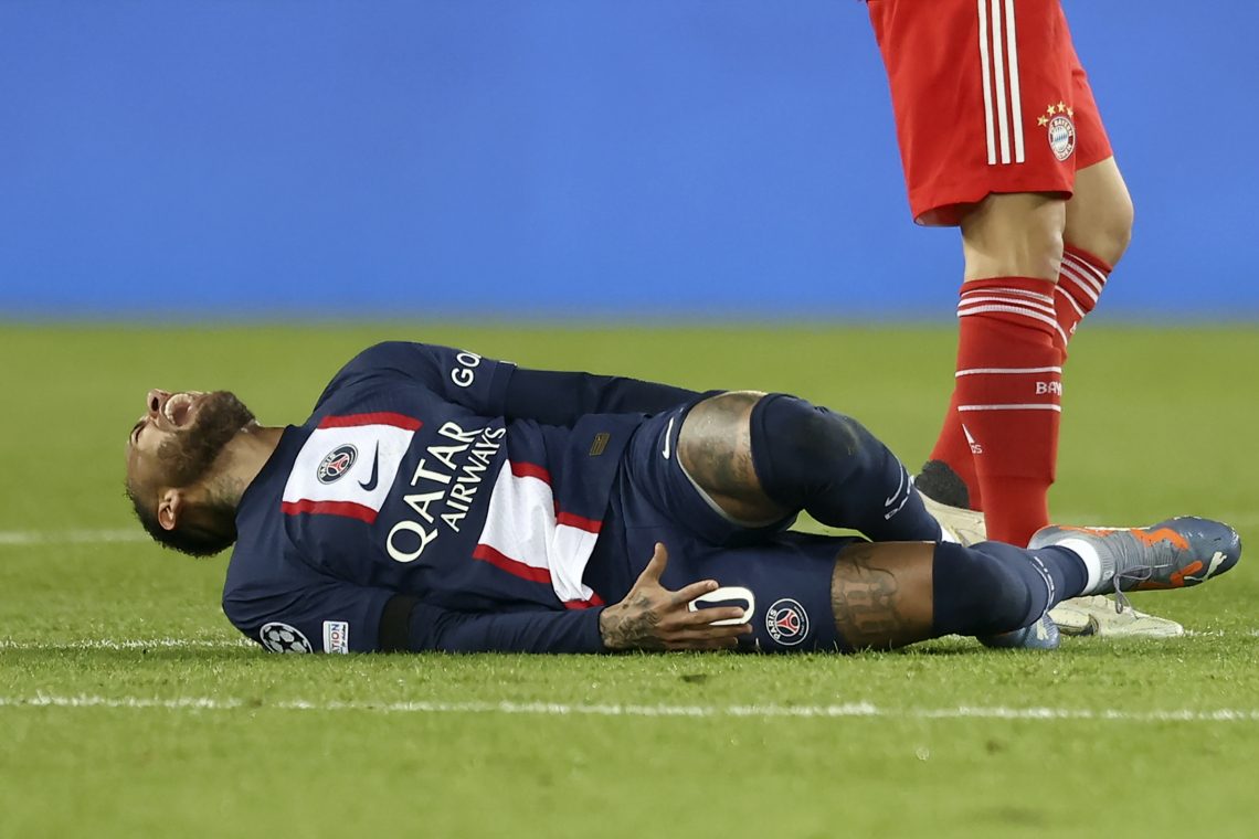 Neymar zaradi zvina gležnja vprašljiv za ligo prvakov