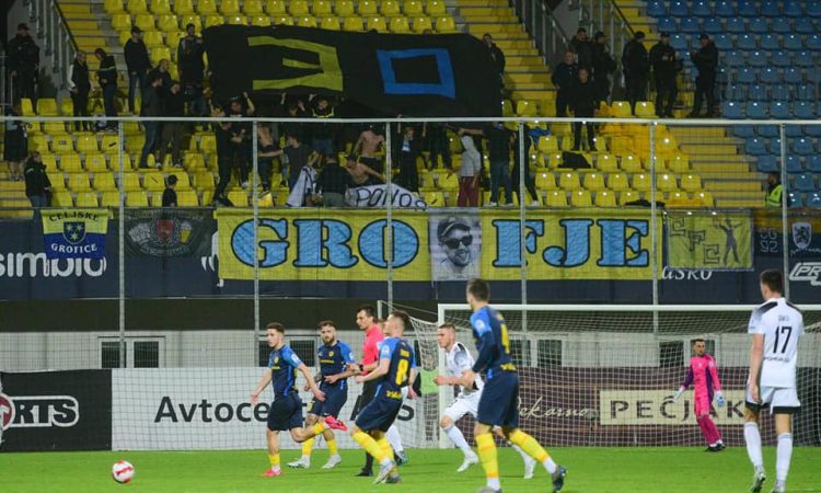 Ob Primorju v četrtfinale tudi Celje