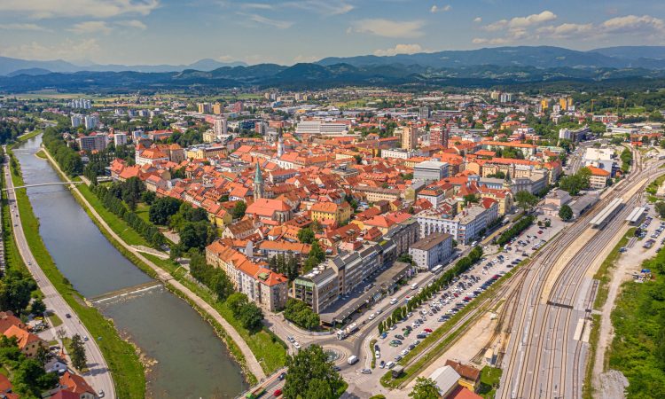 Jeseni začetek gradnje vodovoda v Šmartnem v Rožni dolini 