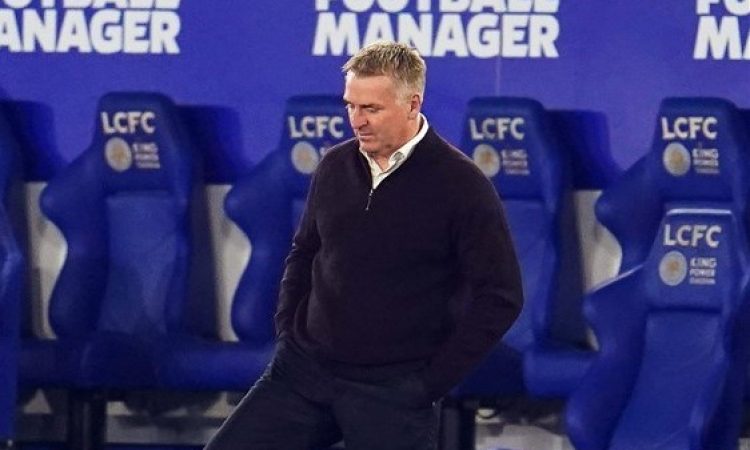 Leicester do konca sezone s Smithom