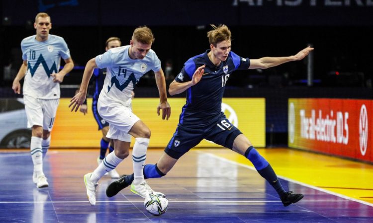 Slovenska futsalska vrsta s porazom iz Španije