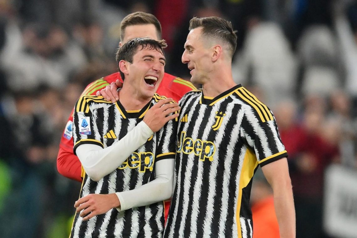 Juventus z golom v sodniškem dodatku do vrha lestvice