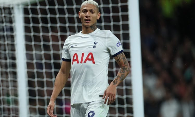 Richarlison po operaciji dimelj nekaj časa brez nogometa