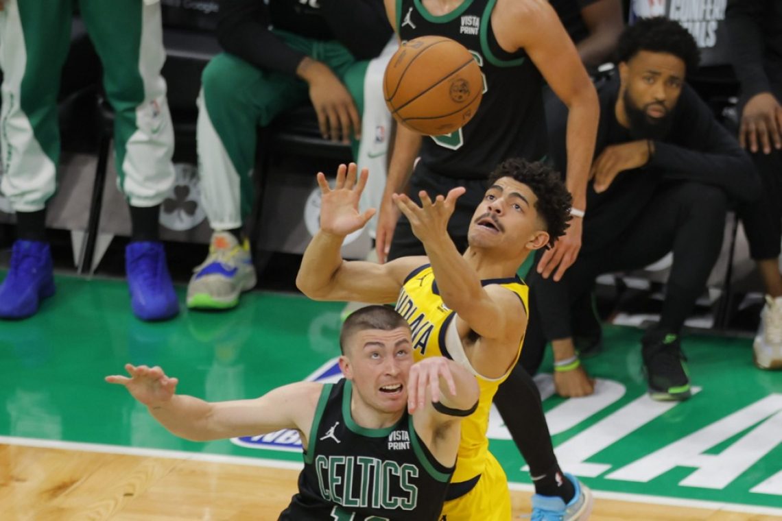 Boston pometel z Indiano in se uvrstil v finale NBA