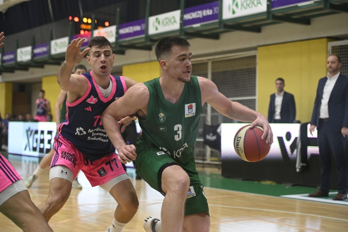 Košarkarji Krke so izgubili z Mego s 70:80 