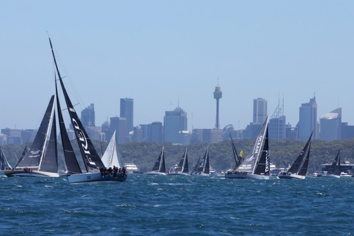 Dva jadralca umrla na sloviti regati Sydney - Hobart