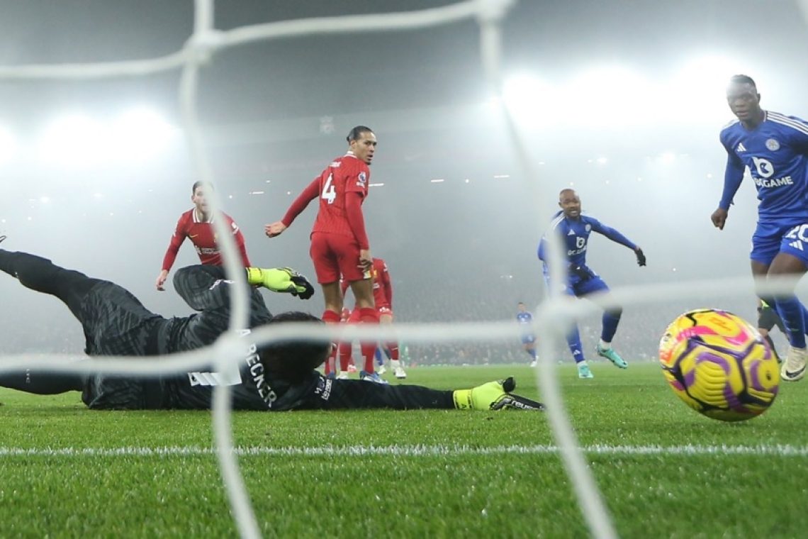Liverpool ne popušča
