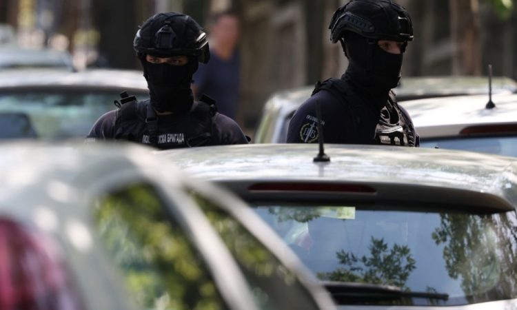 Srbska policija izvedla racije v več nevladnih organizacijah