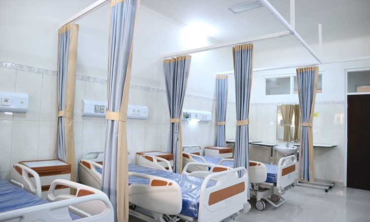 V celjski bolnišnici znova dovoljeni obiski hospitaliziranih pacientov