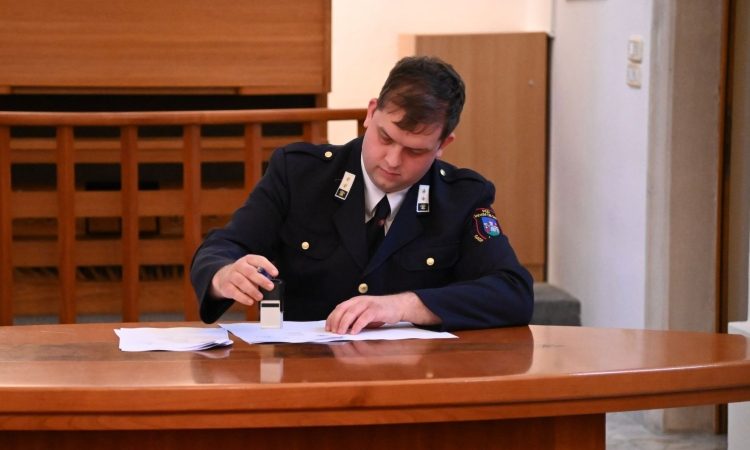 V Krškem podpisali pogodbe o izvajanju javne gasilske službe za naslednjih pet let