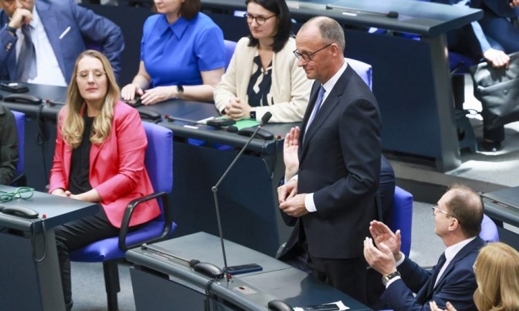 Merz izvoljen za kanclerja