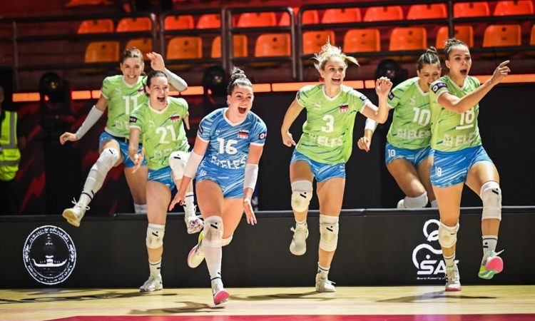 Slovenke z zgodovinsko uvrstitvijo v osmino finala svetovnega prvenstva