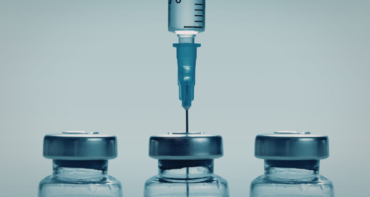 Nova injekcija, ki skoraj 100-odstotno prepreči okužbo s HIV-om