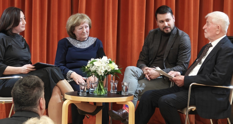 V Grosupljem predstavili jubilejni zbornik ob 30. obletnici občine